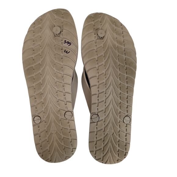 Barneys New York Mens 12 Flip Flop Sandals Gray Quiet Luxury Made In Italy EUC
